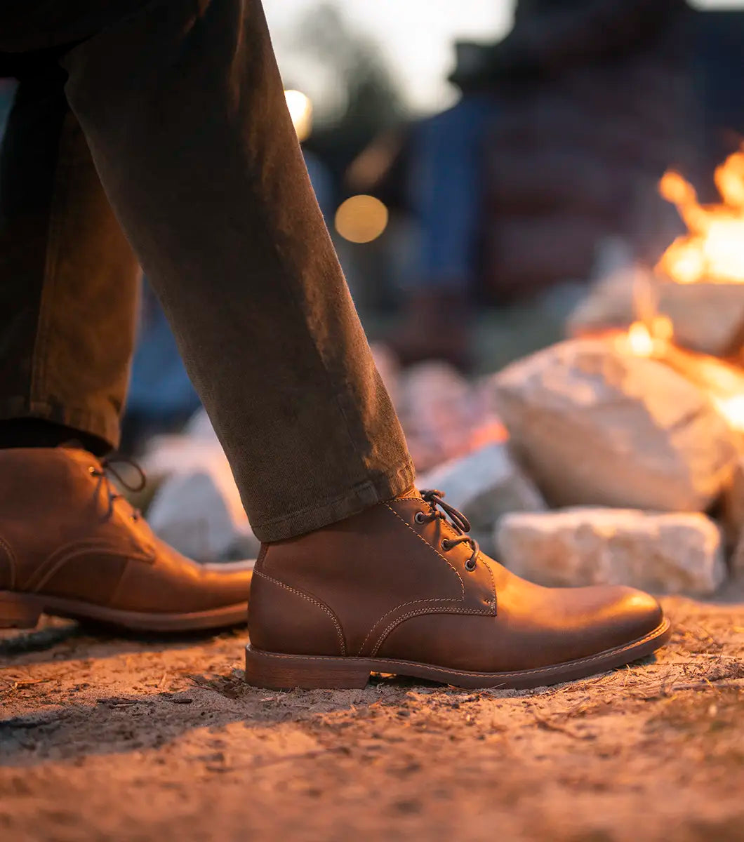Florsheim Lodge Plain Toe 3-Eye Chukka Boot